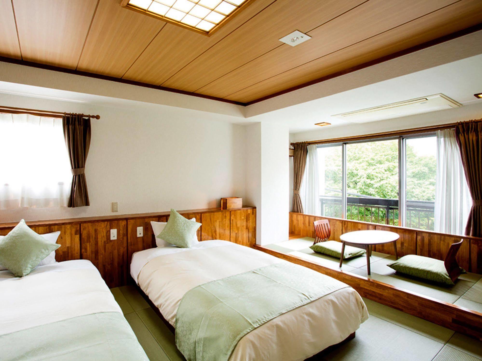 Hotel Green Plaza Gora Хаконе Екстериор снимка